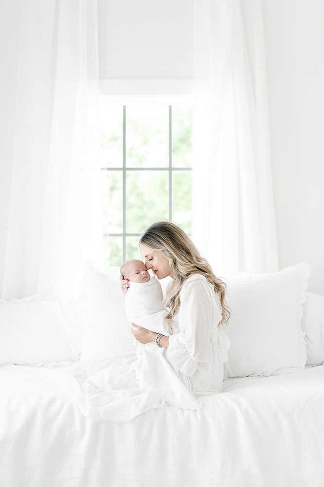 Postpartum Photo Tips for Nashville Moms